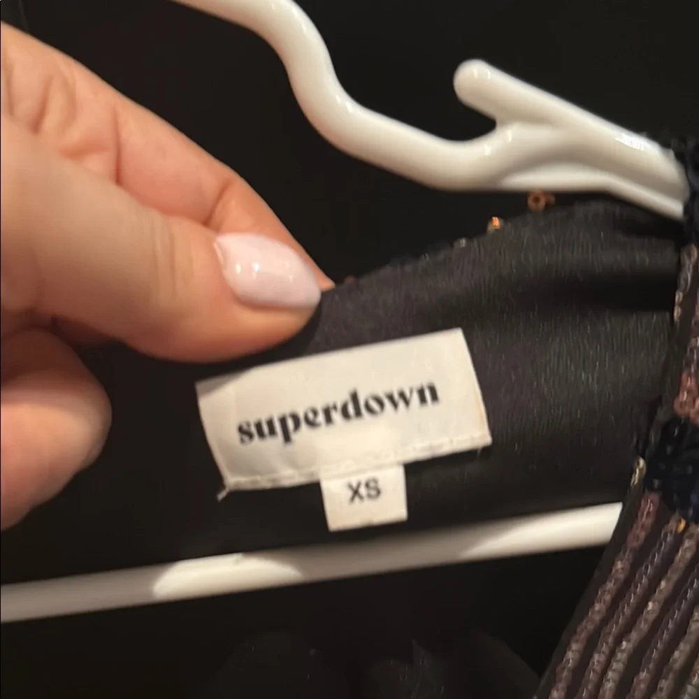 Sequined Long Sleeve Dress - Picture 4 of 7